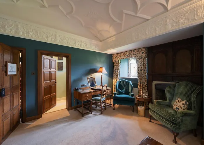 Hever Castle Luxury Bed And Breakfast