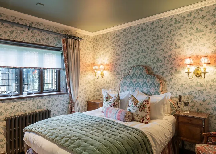Hever Castle Luxury Bed And Breakfast