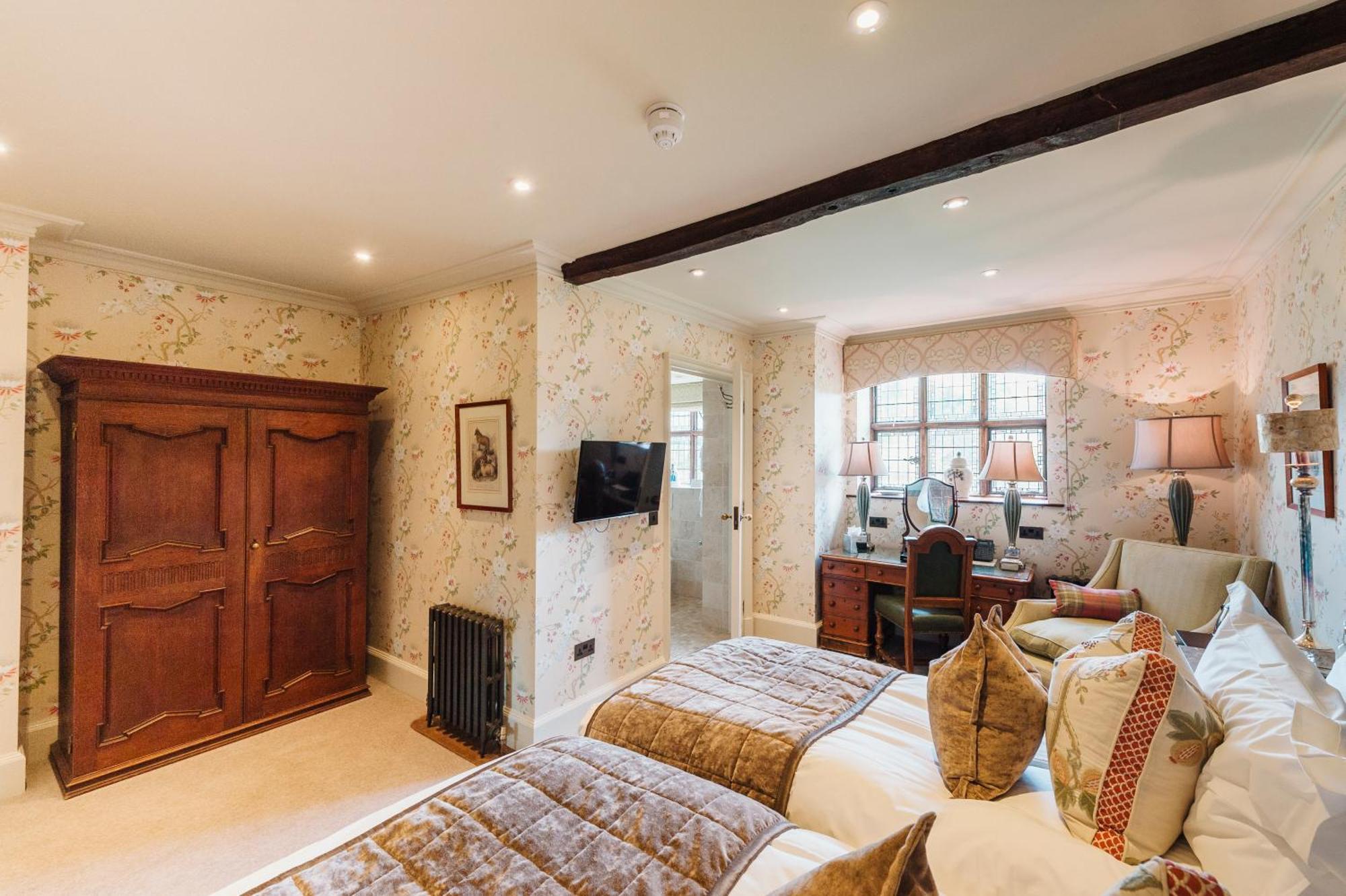 Hever Castle Luxury